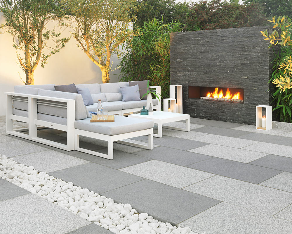 Granite Paving Slabs – A Solution To Extend The Beauty Of Your Home!
