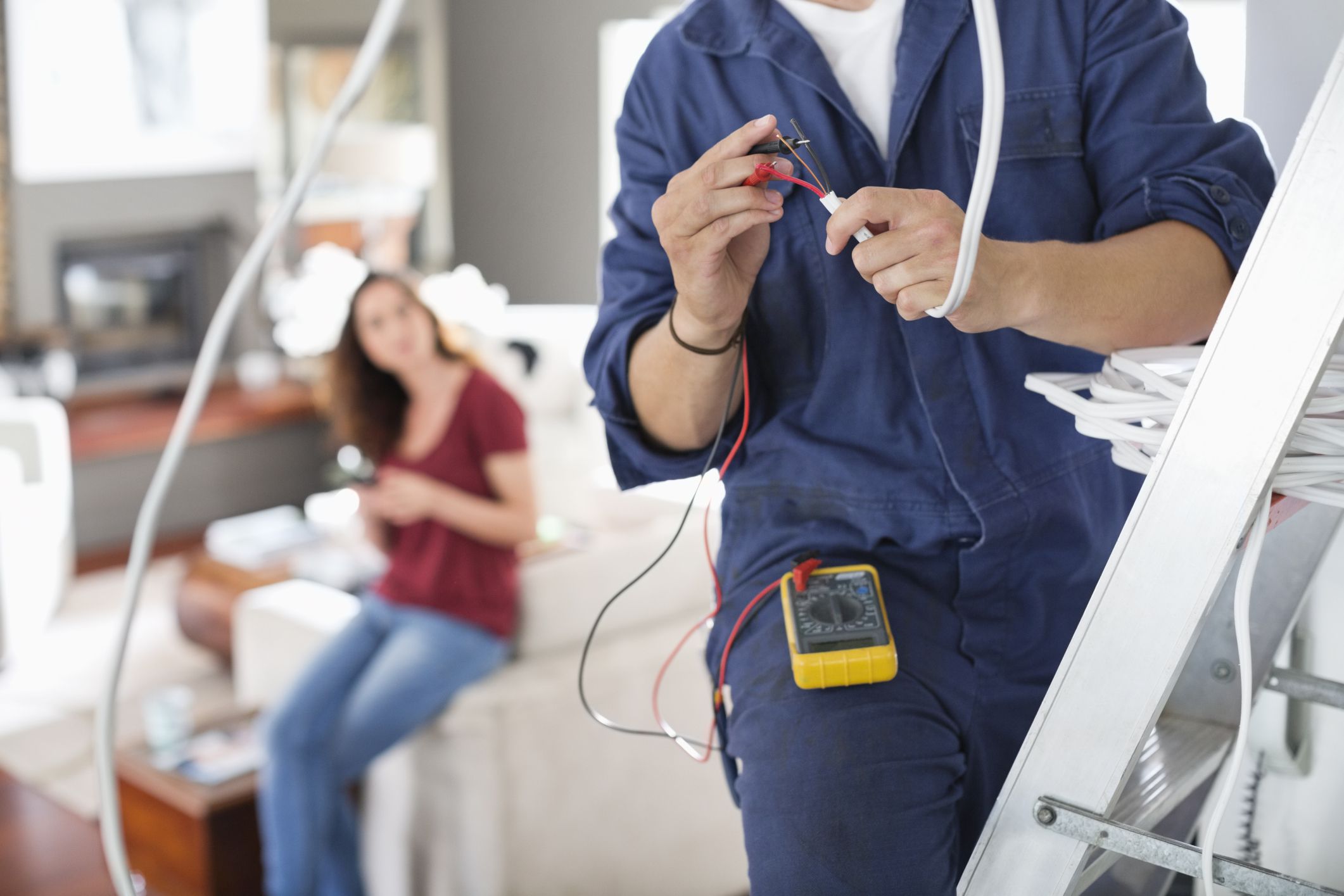 Handy Benefits Of Hiring A Professional Electrician